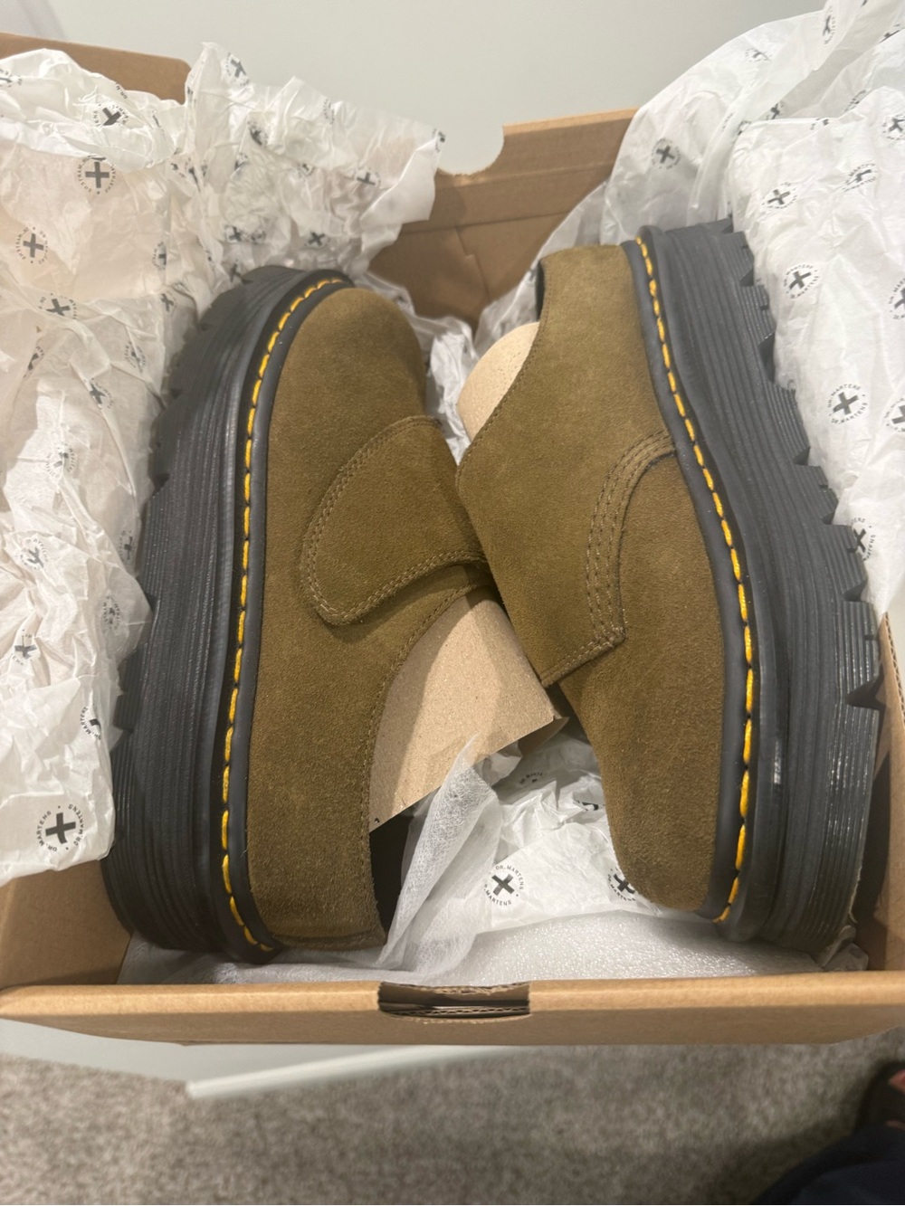 Dr. Martens Zebzag Anywhere EUC - Picture 9 of 10